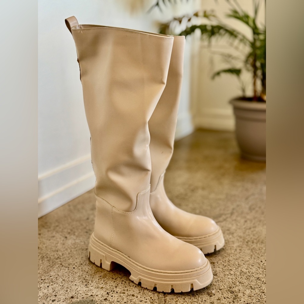 H&M Cream Tall Chunky Boots - Practically New!